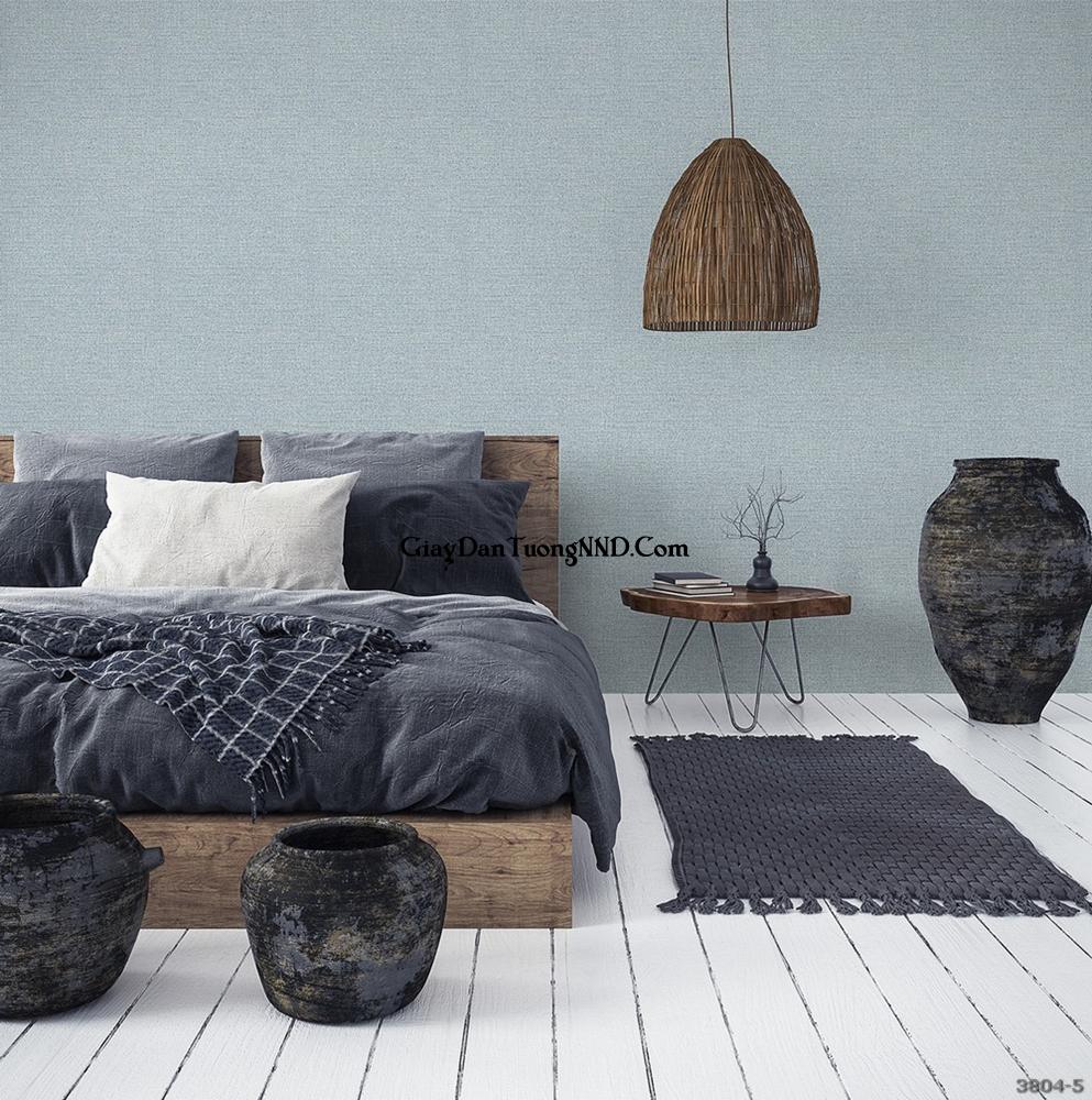 Mẫu giấy dán tường màu trơn đơn giản sẽ tạo cảm giác thoải mái cho bạn trong phòng ngủ